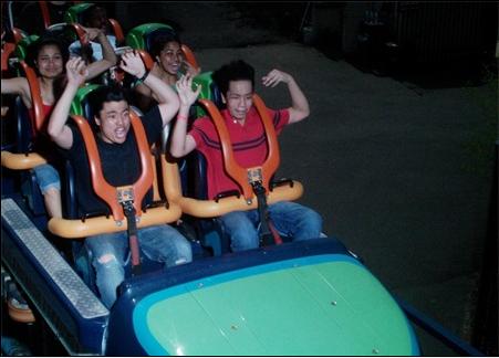 6Flags.jpg